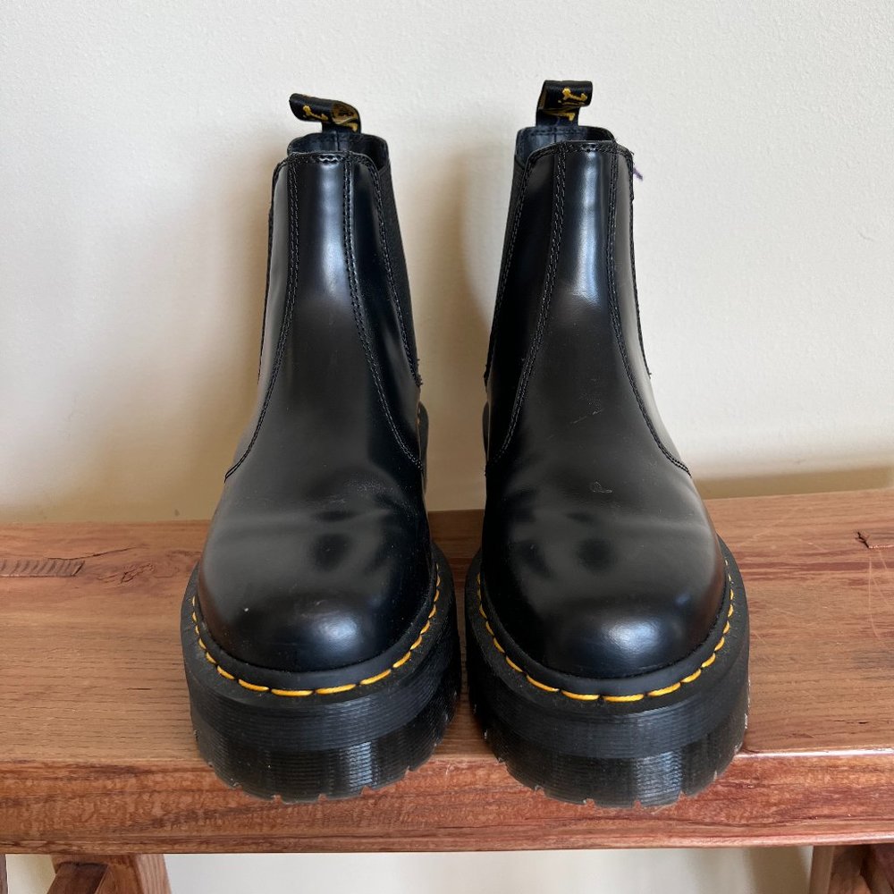 Dr. Martens Gender Inclusive 2976 Quad Platform Chelsea Boot